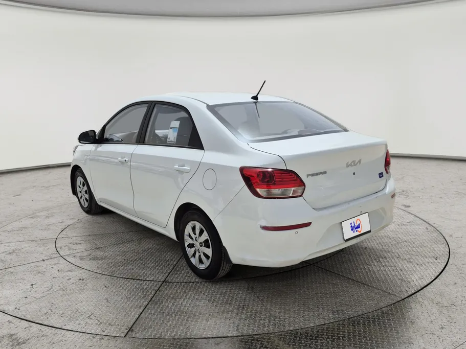 2023 Kia Pegas LX 