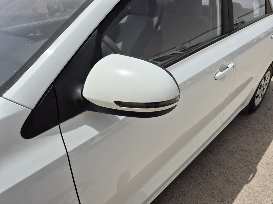 2023 Kia Pegas LX 