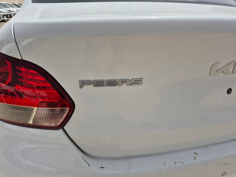 2023 Kia Pegas LX 