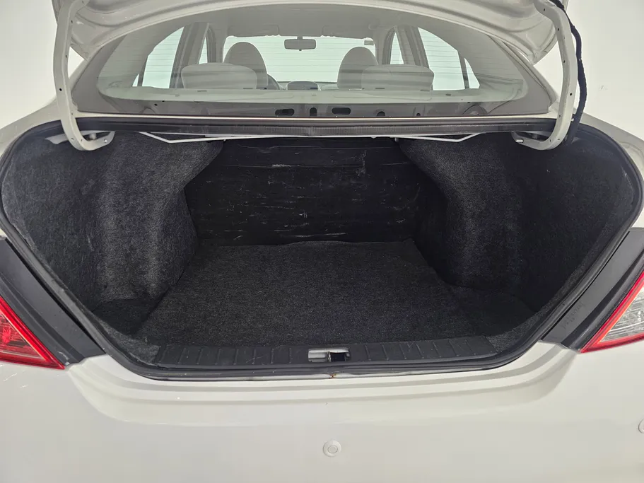 2022 Nissan Sunny SV Comfort 