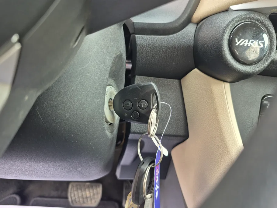2024 Toyota Yaris  Y 