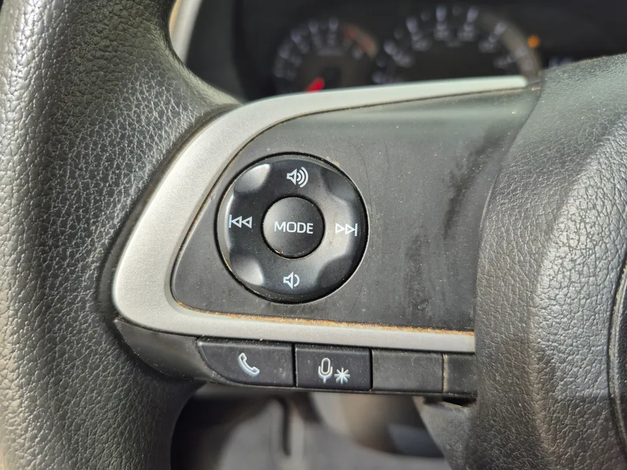 2024 Toyota Yaris  Y 