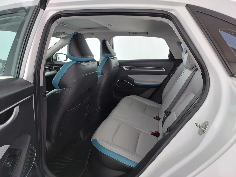 2025 Geely Emgrand GF 
