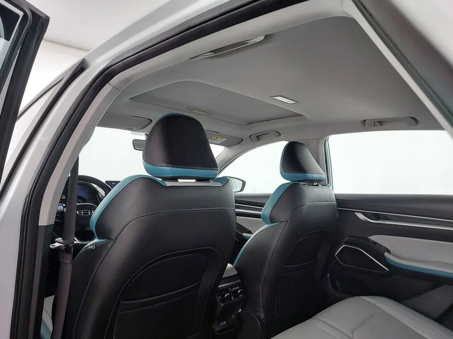 2025 Geely Emgrand GF 