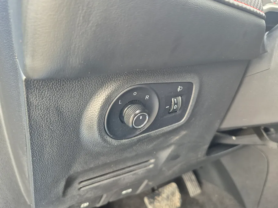 2023 MG ZS STD 