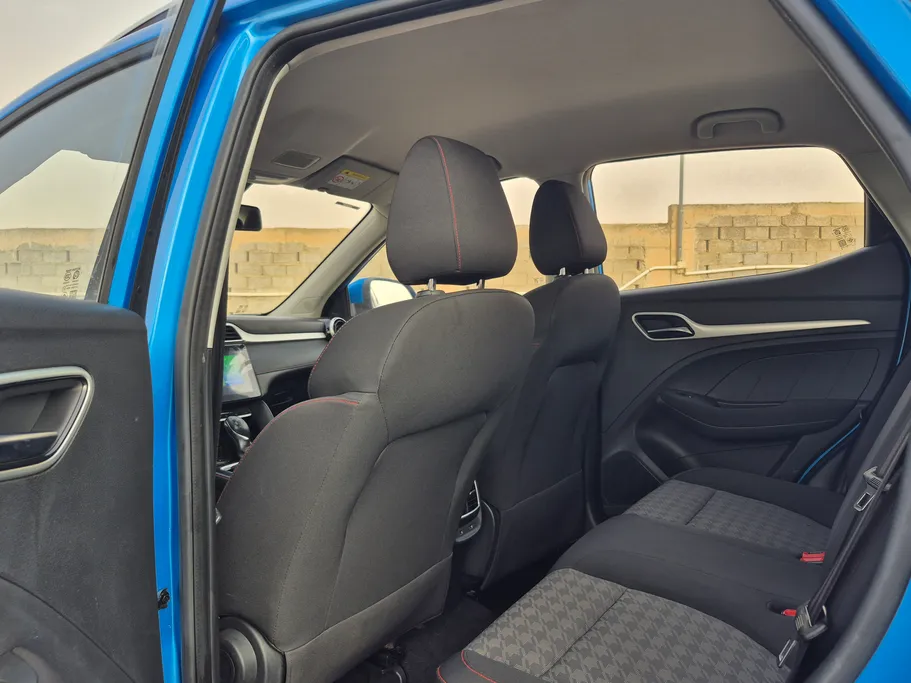 2023 MG ZS STD 