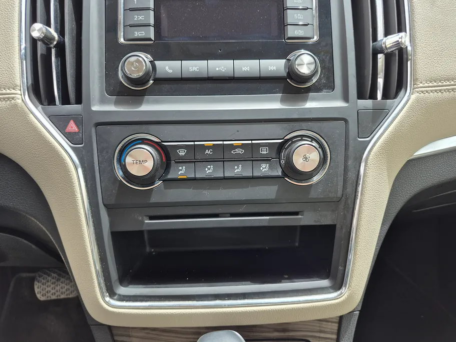 2023 MG RX5 STD 