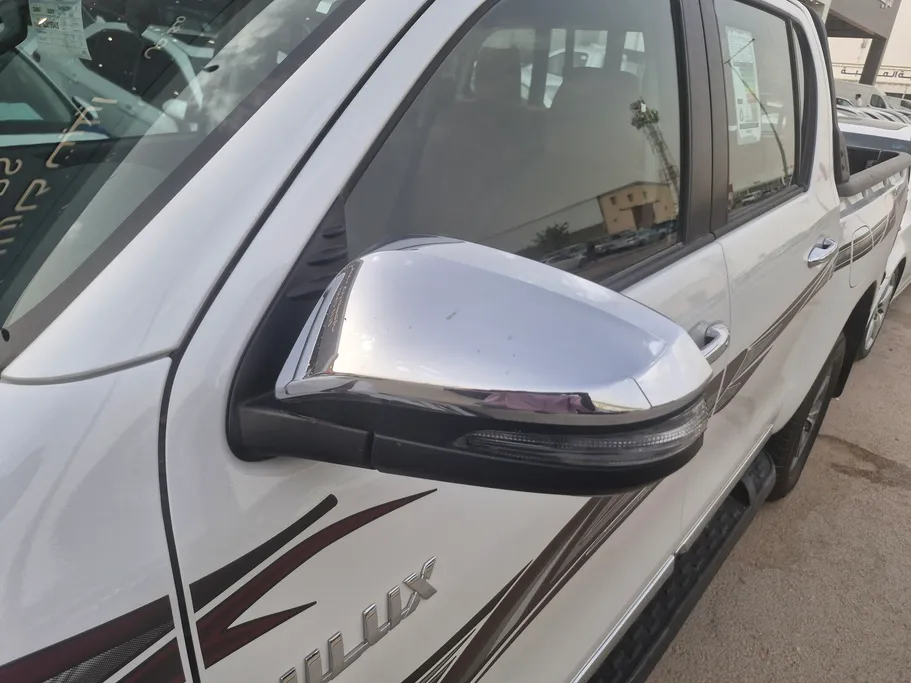 2025 Toyota Hilux SGLX 