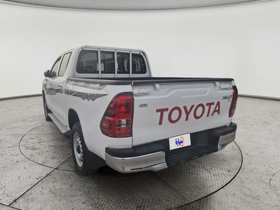 2025 Toyota Hilux GL 