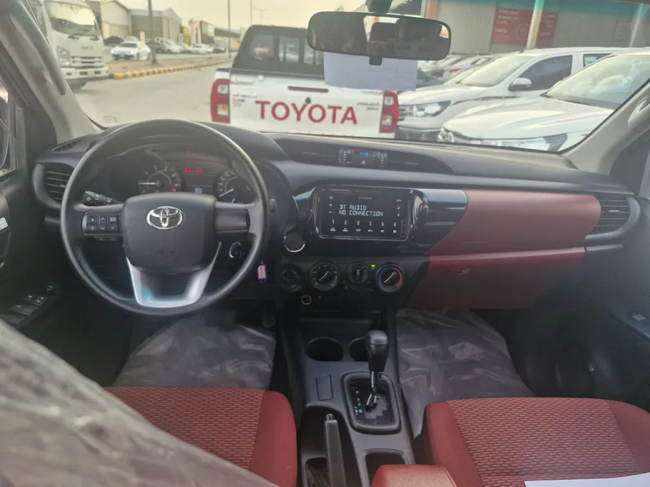 2025 Toyota Hilux GL 