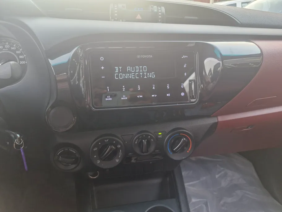 2025 Toyota Hilux GL 