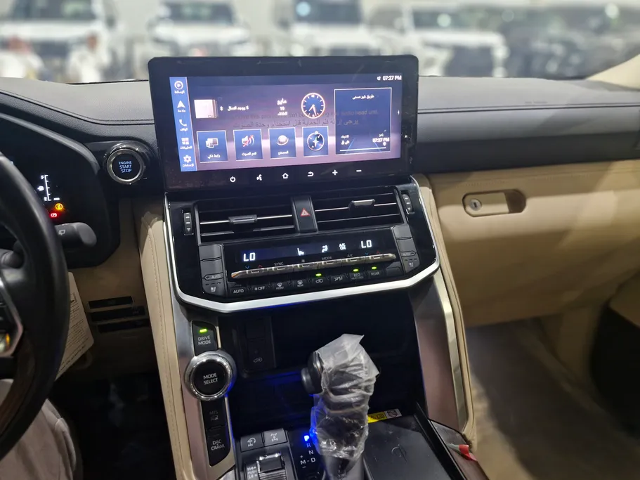 2025 Toyota Land Cruiser GXR4 