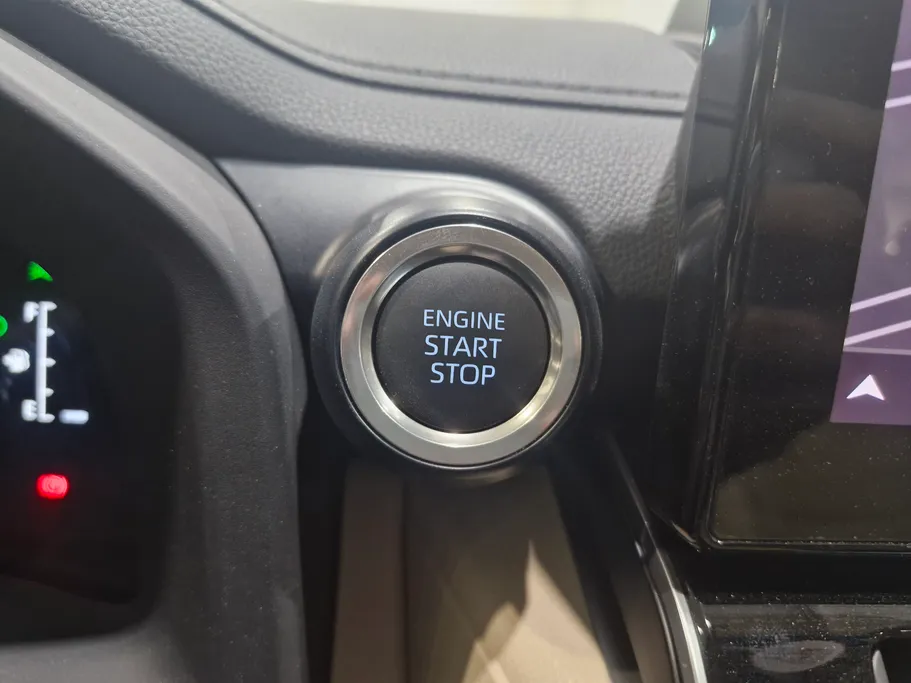2025 Toyota Land Cruiser GXR 