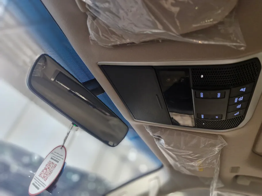 2025 Toyota Land Cruiser GXR 