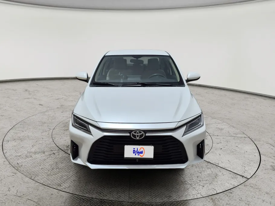 2024 Toyota Yaris  Y 