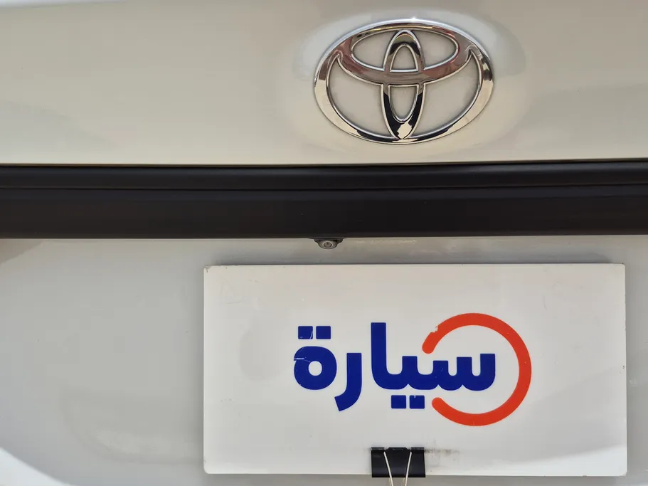 2024 Toyota Yaris  Y 