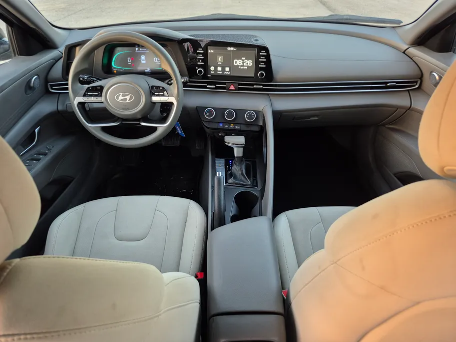 2024 Hyundai Elantra Fleet 