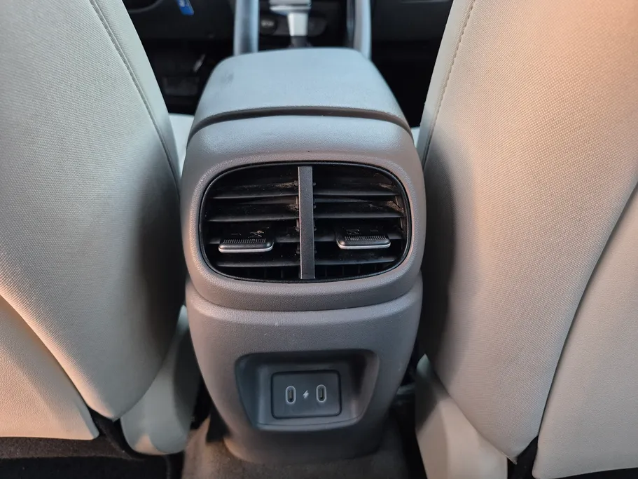 2024 Hyundai Elantra Fleet 