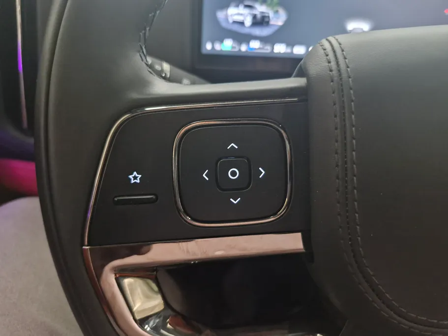 روكس 01 6 Seats VIP 2025 
