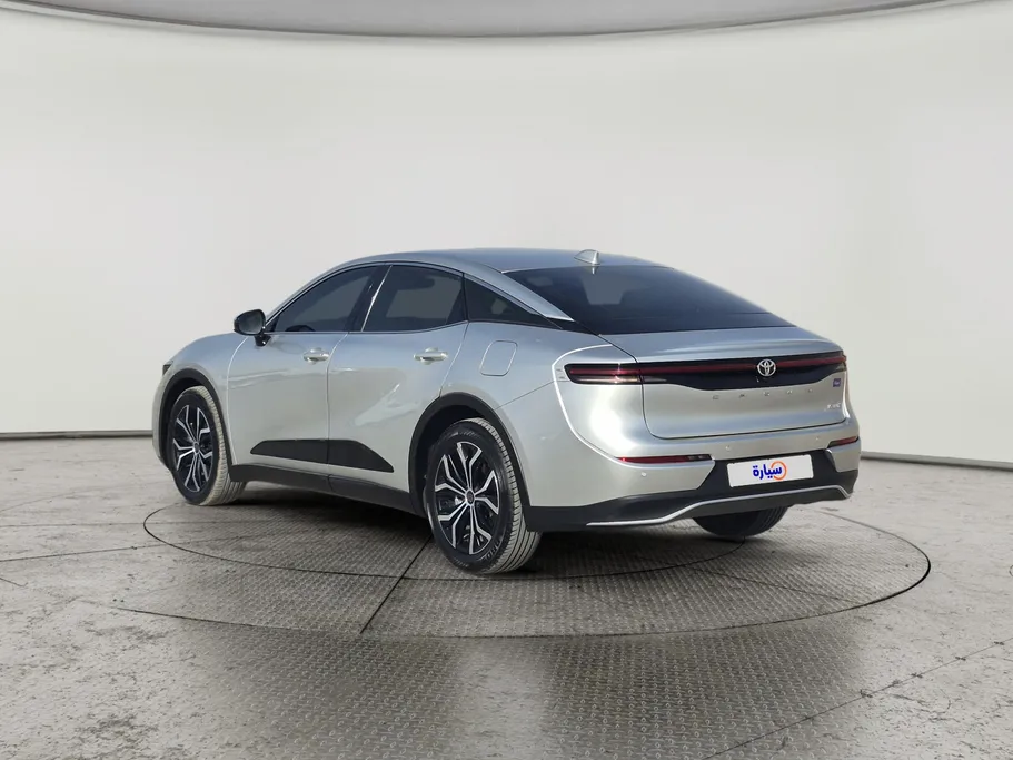 تويوتا كراون Premium 2023 