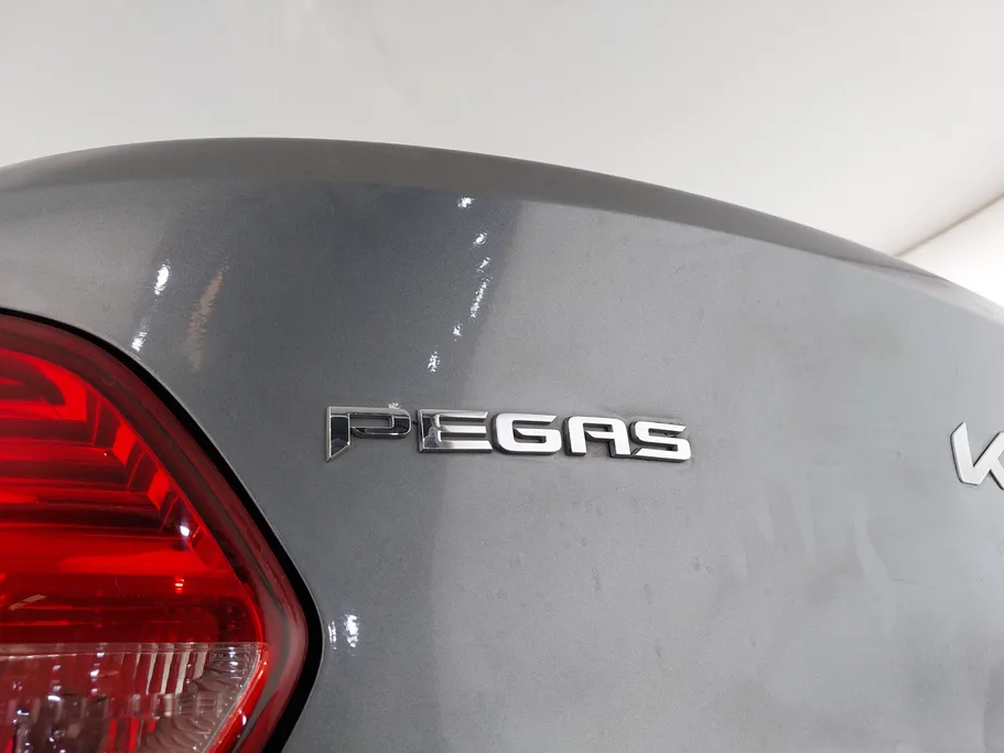 2022 Kia Pegas LX 