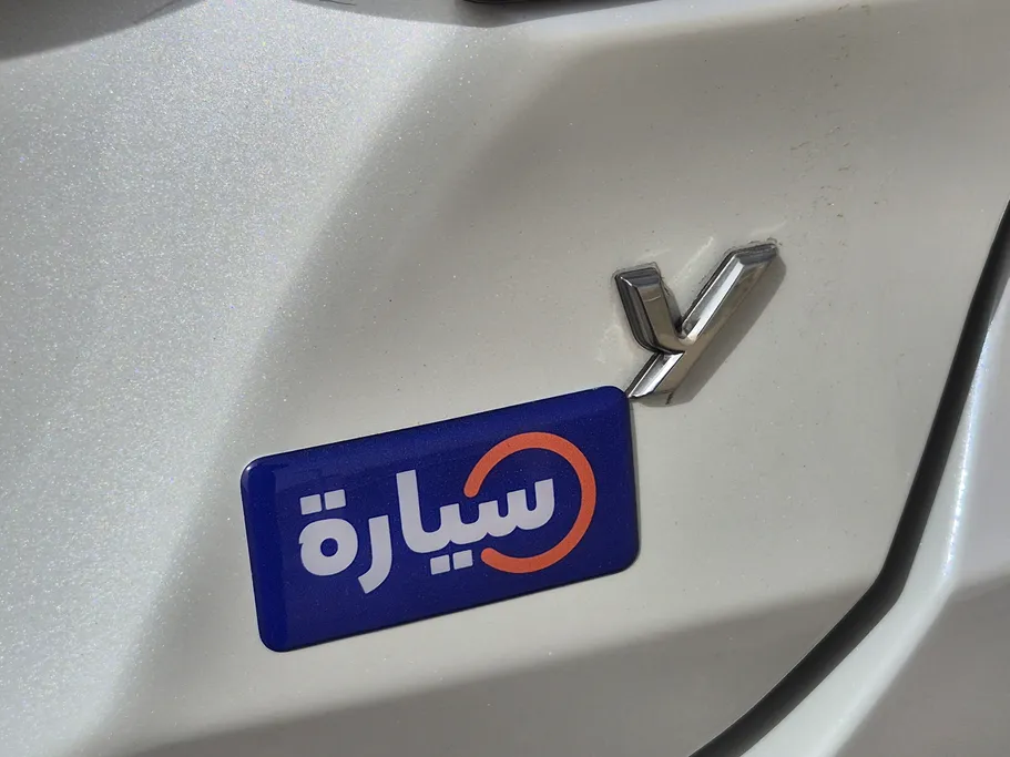 تويوتا يارس Y 2023 