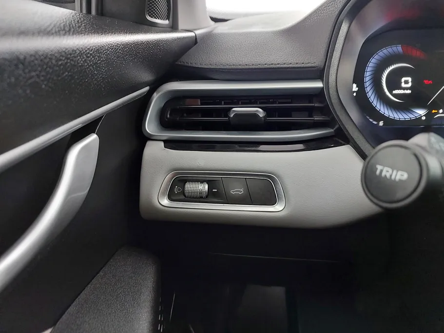 2025 Geely Emgrand GF 
