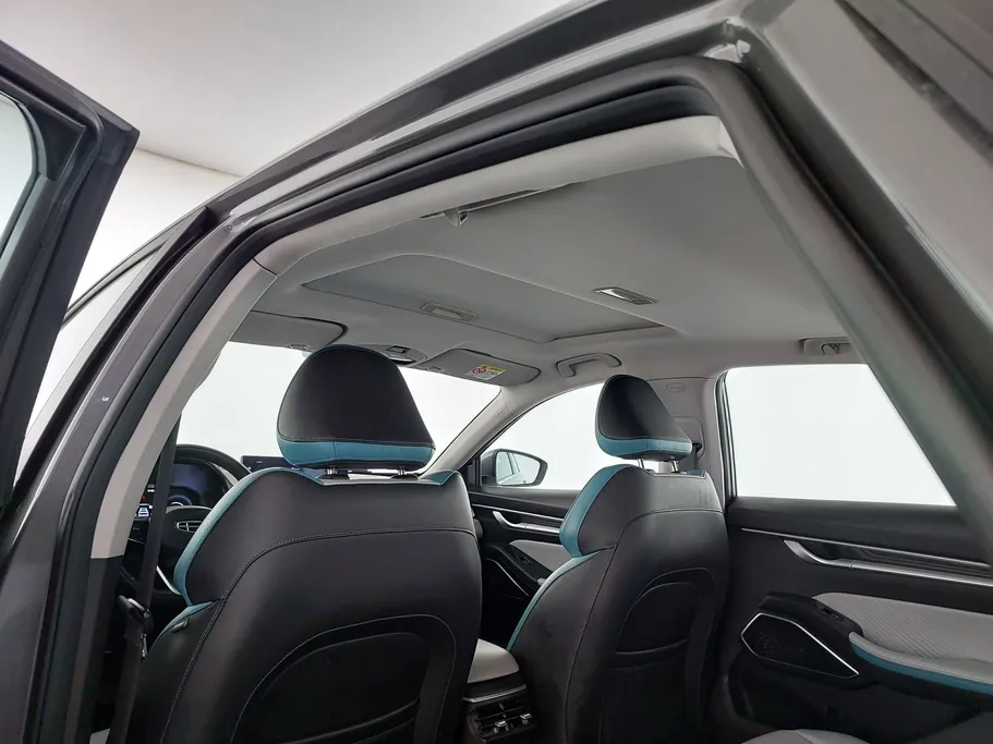 2025 Geely Emgrand GF 