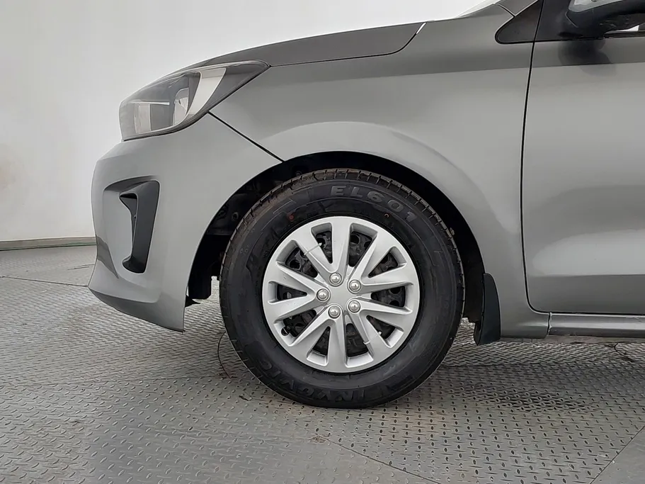 2022 Kia Pegas LX 