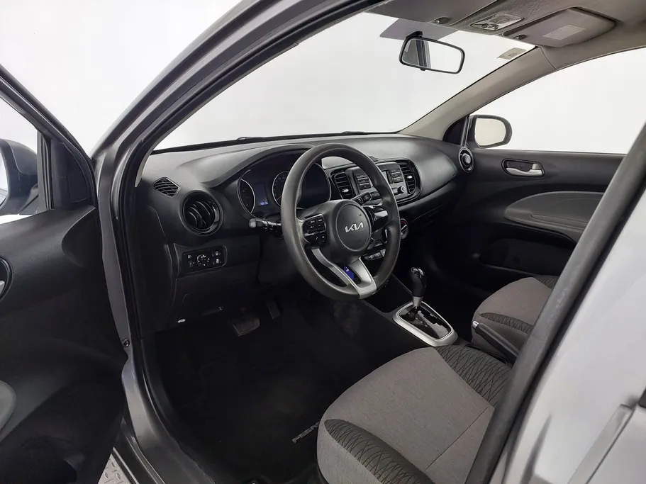 2022 Kia Pegas LX 
