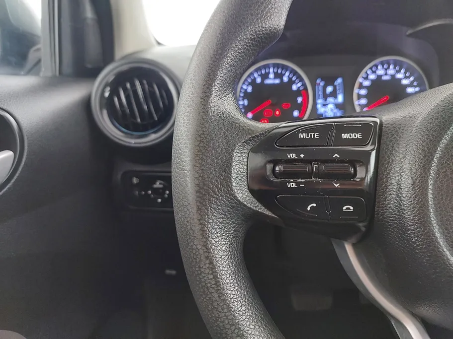 2022 Kia Pegas LX 