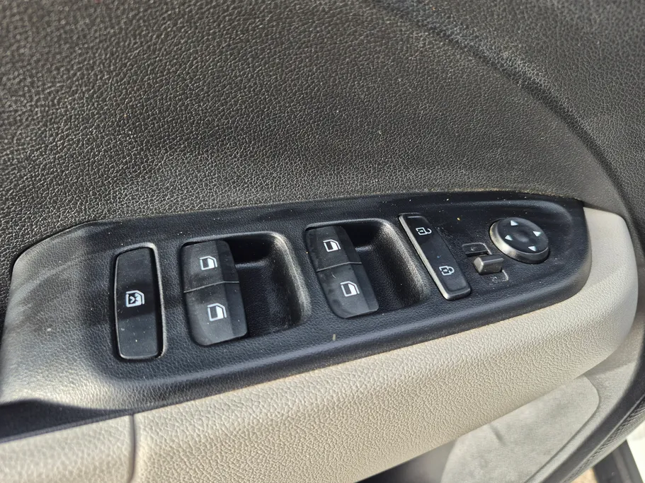 2025 Hyundai Venue Smart 