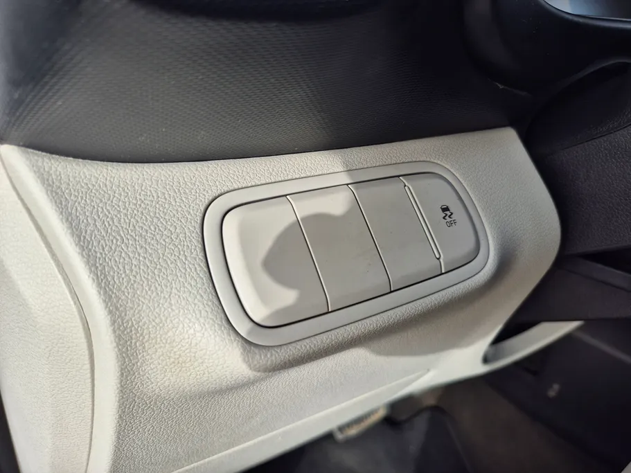 2025 Hyundai Venue Smart 