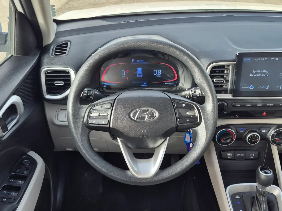 2025 Hyundai Venue Smart 