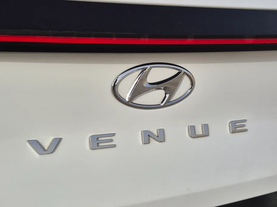 2025 Hyundai Venue Smart 