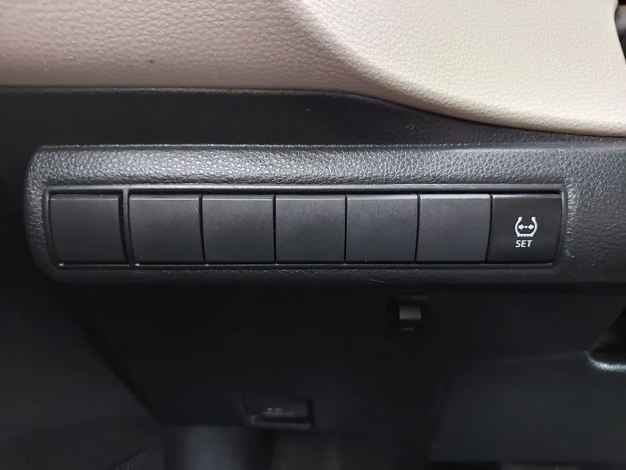 2021 تويوتا Corolla XLI 