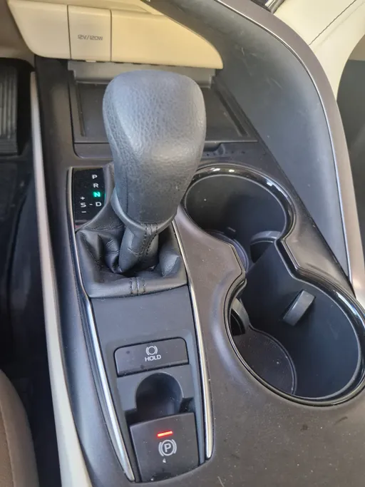 2024 Toyota Camry  LE 