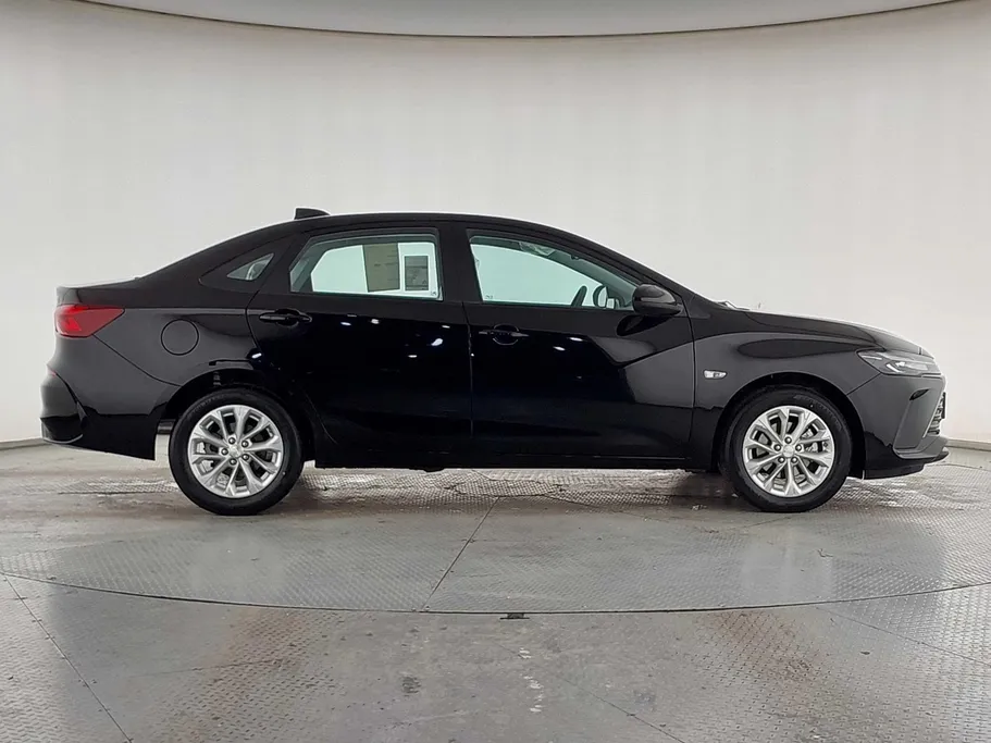 2026 Chevrolet Cruze LT 