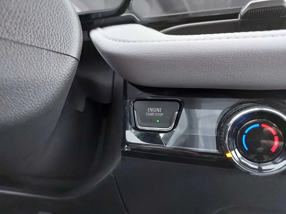 2026 Chevrolet Cruze LT 