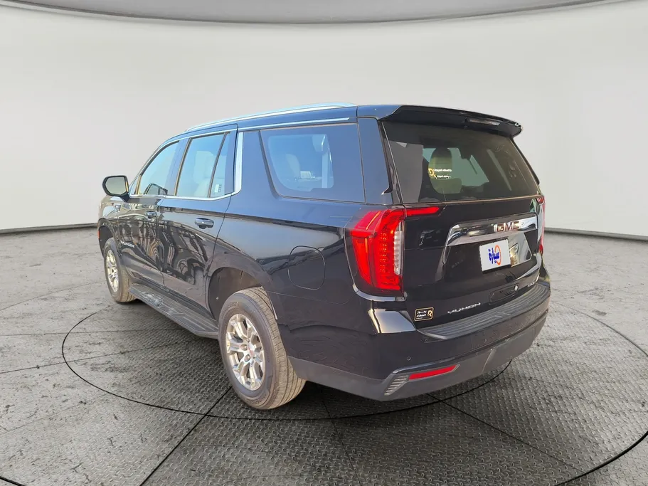 2022 GMC Yukon SLE 