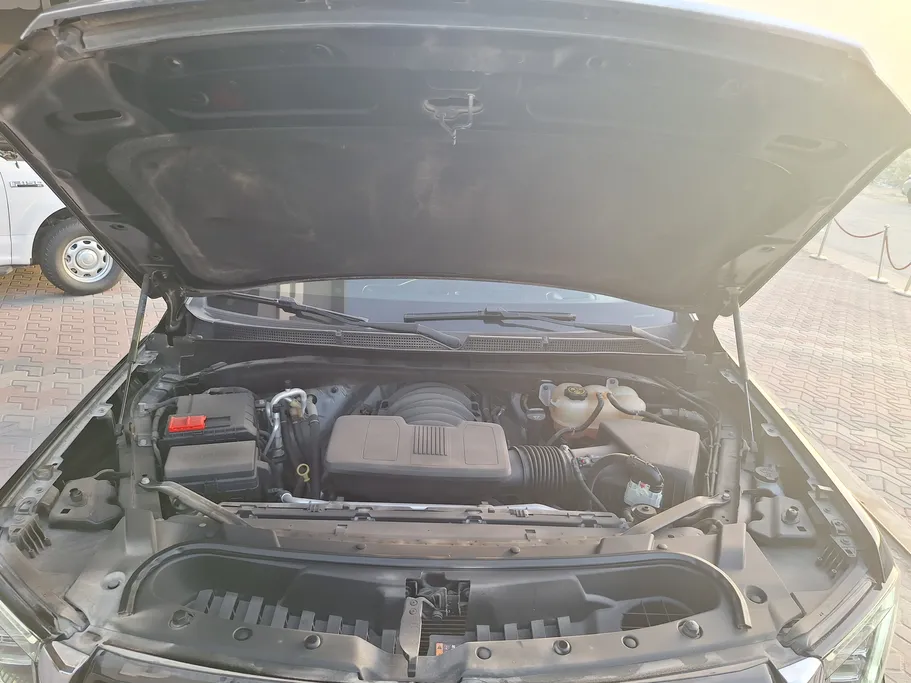 2022 GMC Yukon SLE 
