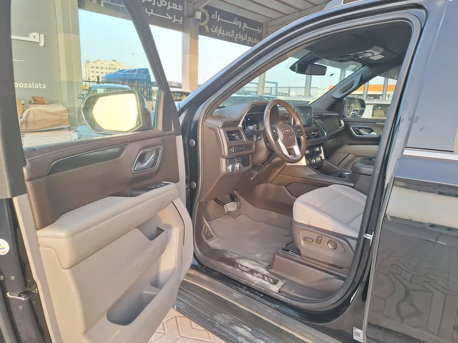 2022 GMC Yukon SLE 