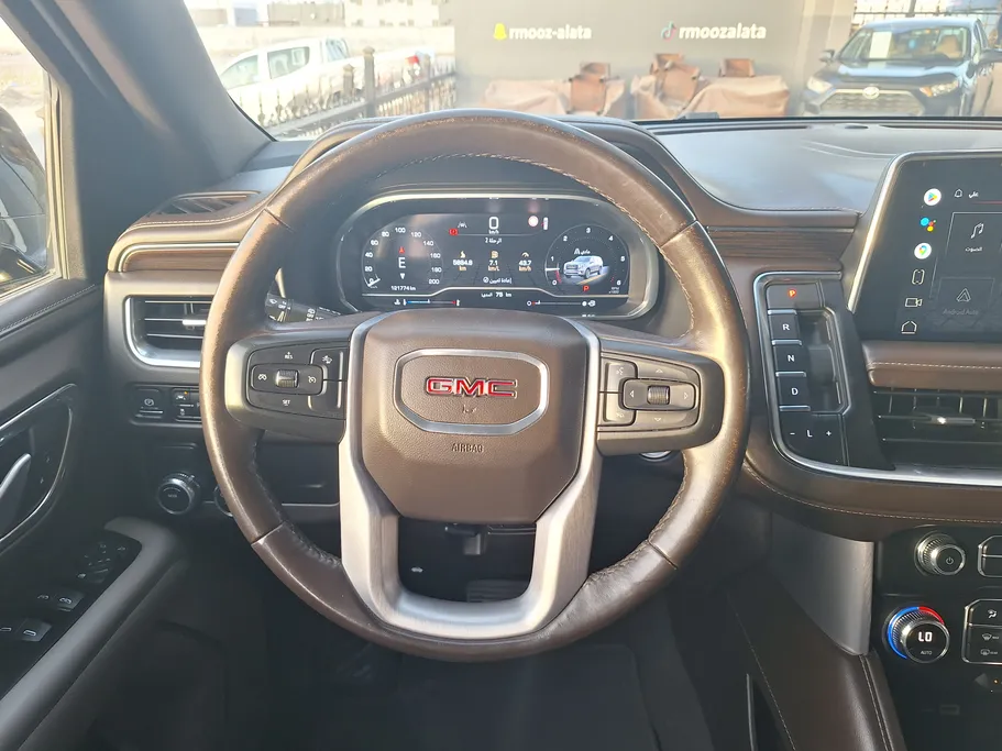 2022 GMC Yukon SLE 