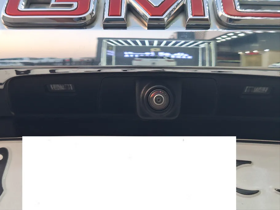 2022 GMC Yukon SLE 