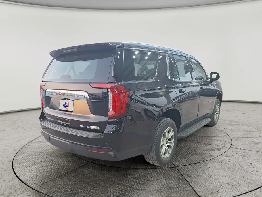 2022 GMC Yukon SLE 
