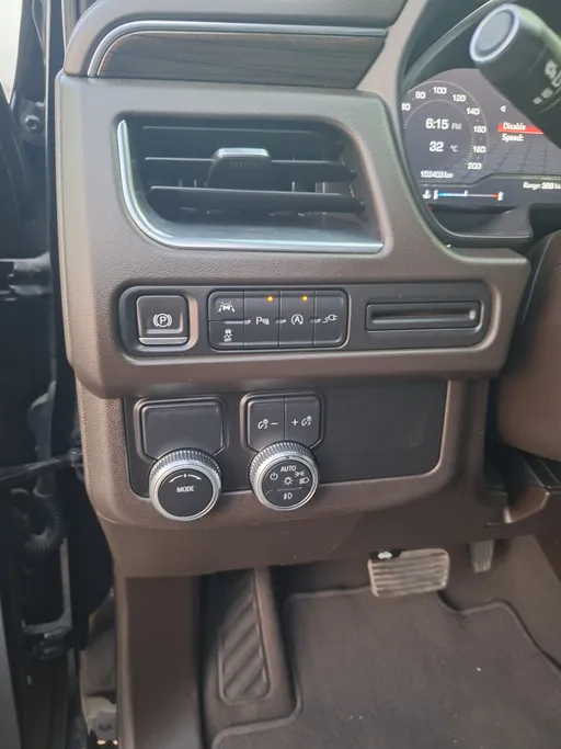 2022 GMC Yukon SLE 