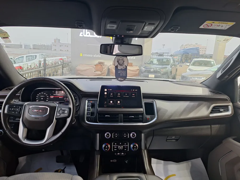2022 GMC Yukon SLE 
