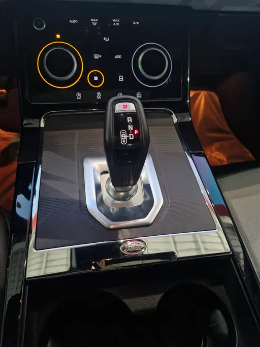لاند روفر رنج روفر Evoque 2023 