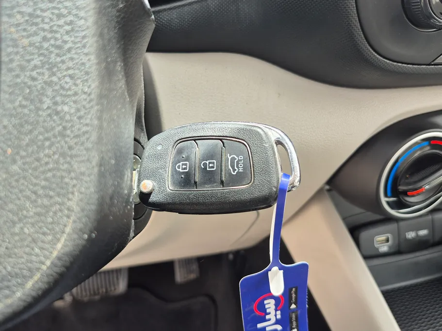 2025 Hyundai Venue Smart 