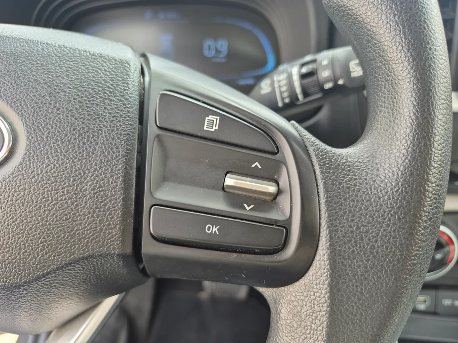 2025 Hyundai Venue Smart 